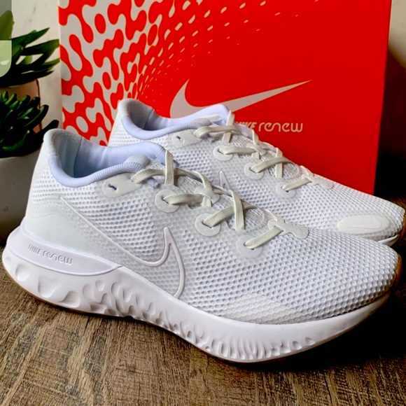 nike renew run white